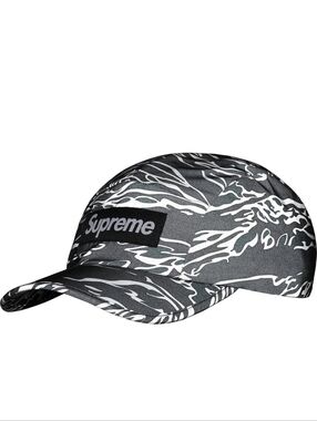 Supreme Black & White Wave-Print Swim Cap - Men